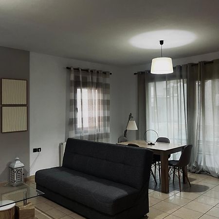הוילה Néa Péramos Elena House מראה חיצוני תמונה