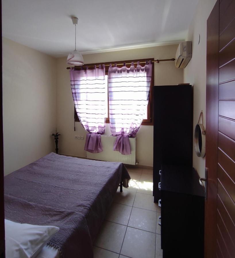 הוילה Néa Péramos Elena House מראה חיצוני תמונה